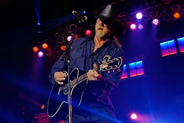 Trace Adkins